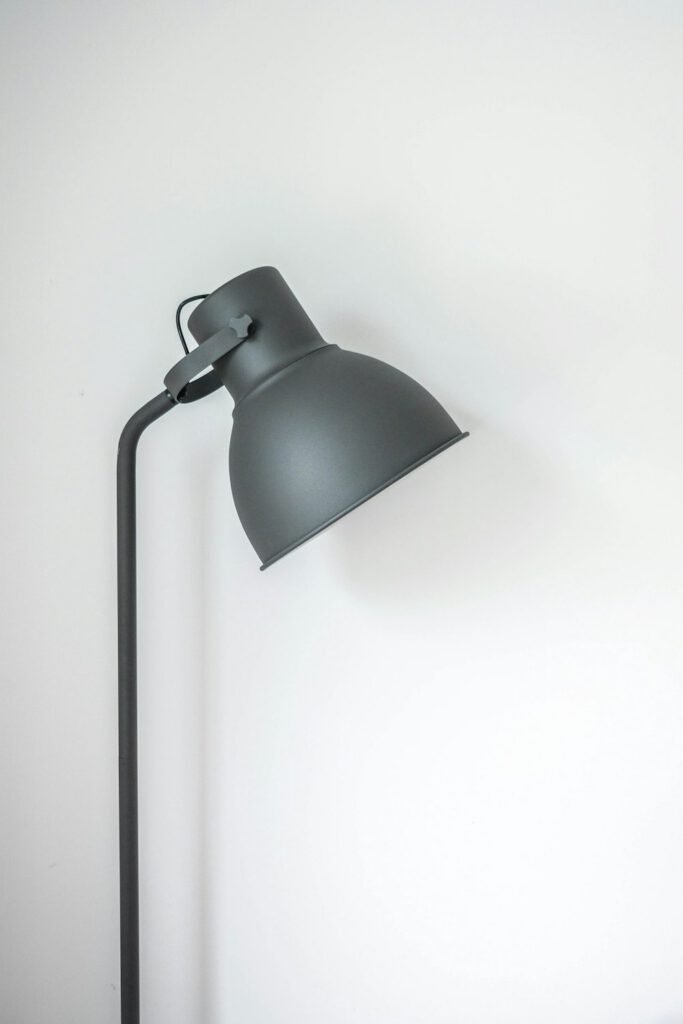 Totem Geometric Ceramic Table Lamp - Modern Interior Angle 1